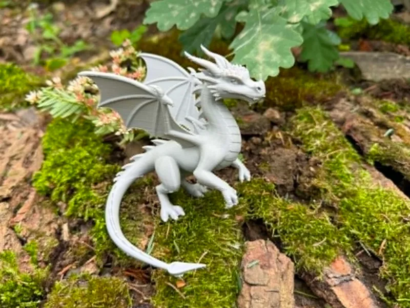 Dragon fantastique assis