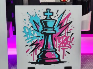 Graffiti Chess King – Hueforge – 4 Colors