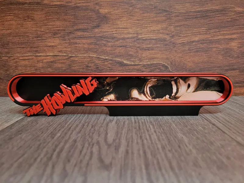The Howling movie logo sign