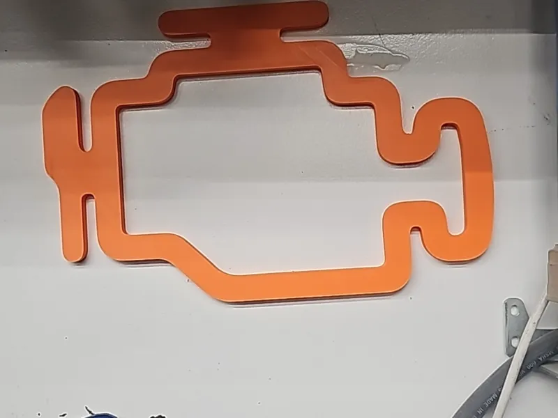 Arte da parete "Check engine"