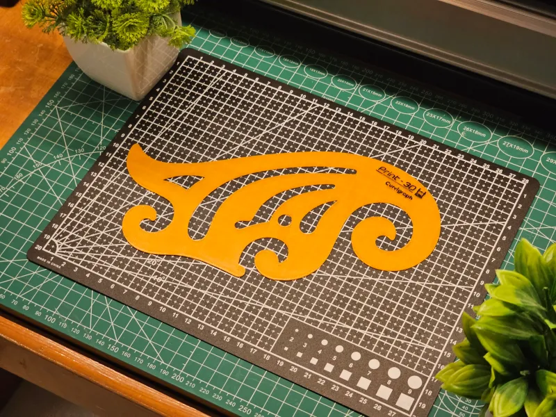 Curvigraph - Drawing Stencil/Template