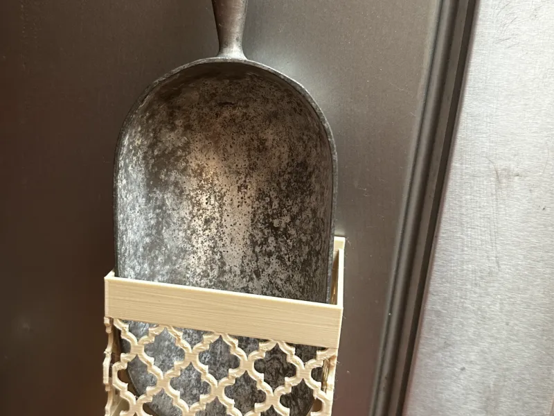 Magnetic Ice Scoop Holder for Fridge (Large Scoop)