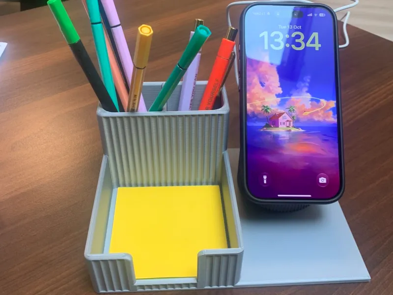 Modern MagSafe Desk Organizer  Pen Holder and Sticky Notes