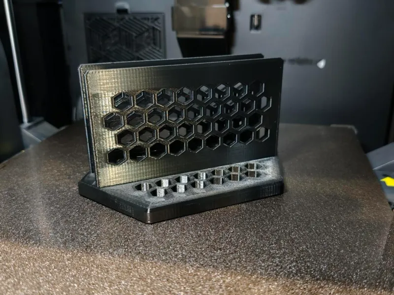 Hex Vertical Laptop Stand with Snap-In Plugs