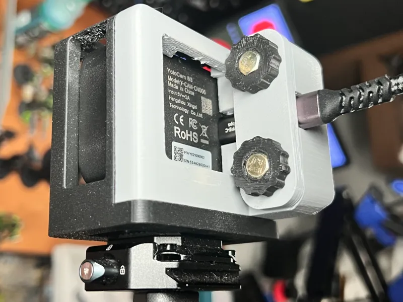 Cage et protection de câble finales V2 pour YoloCam S3