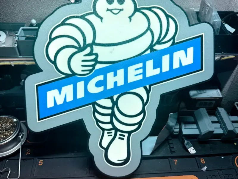 Michelin lightbox