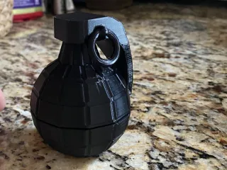 gernade container