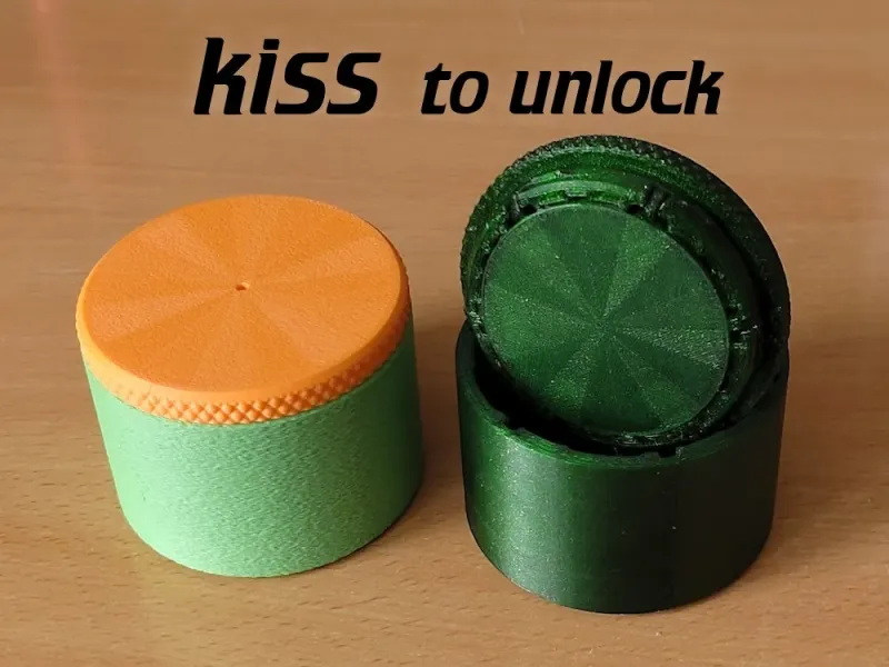 kiss to open box