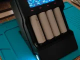 XTAR VC4SL cooler stand (battery powered)-0