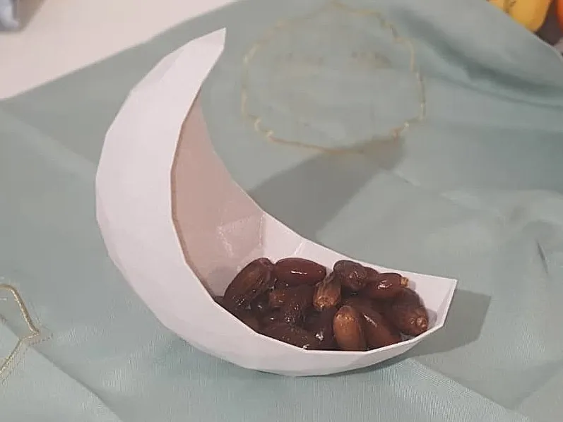 Ramadan halvemaan dadelhouder