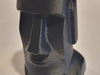 Moai face