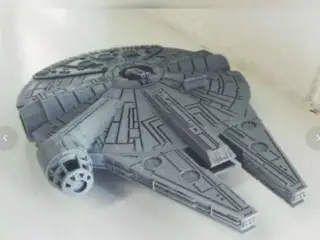 star wars millennium falcon 