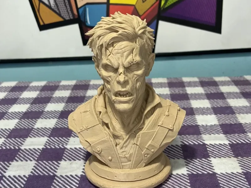 Zombie-Büste