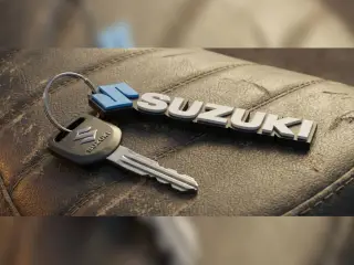 llavero de suzuki