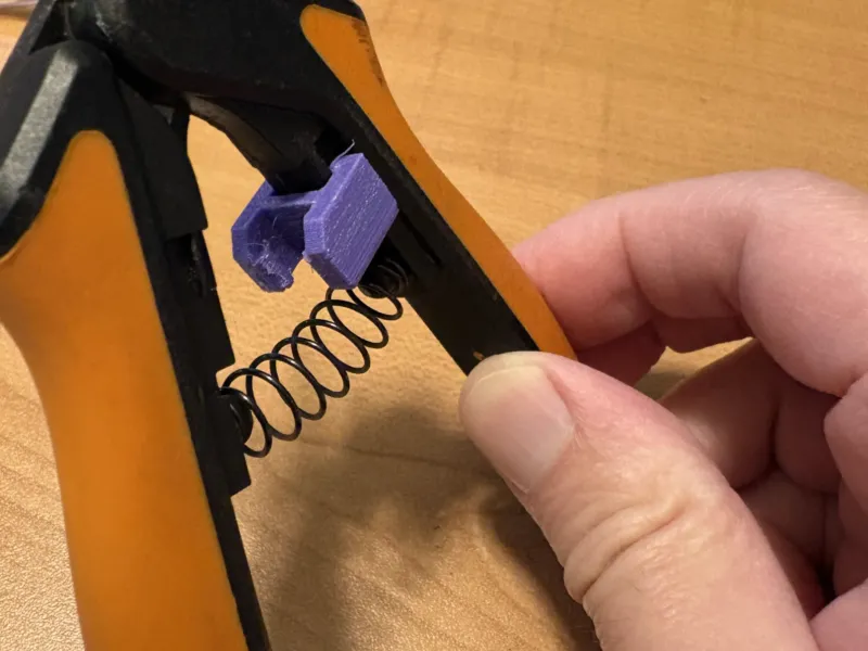 Fiskars Titanium Micro-Tip Blade Pruning Shears Lock AA0422