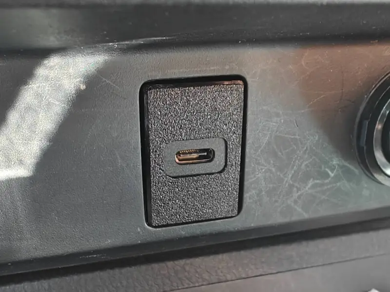 Toyota USB blank adapter for Sony Radios with Type-C cords