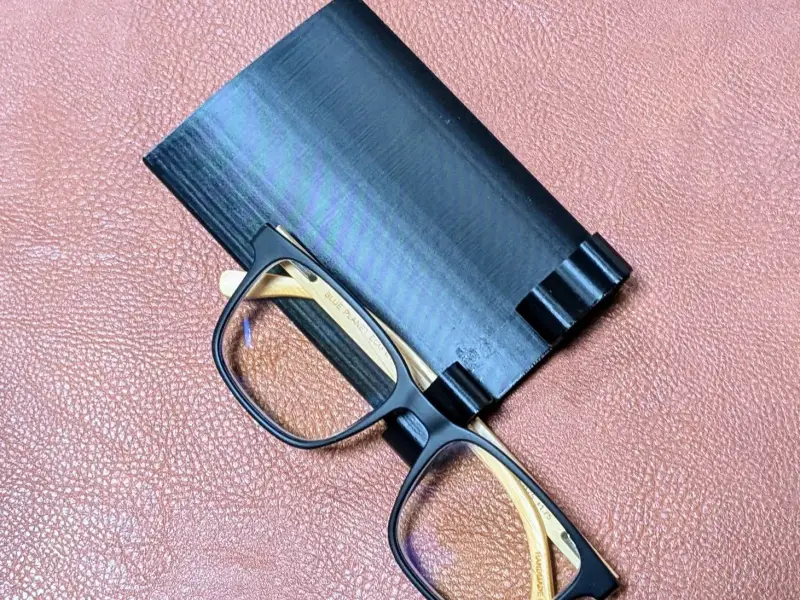 Tesla Model 3/Y Glasses holder