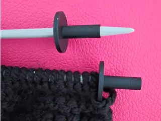 Knitting Needle Stopper