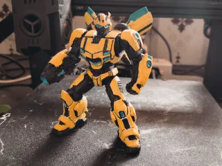 Bumble Bee Action-Mode
