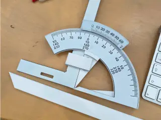 Universal angle ruler - high precision/Single and multicolor
