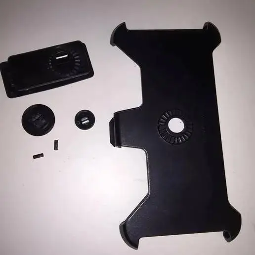 Pelican iPhone Gürtelhalter Reparaturlasche