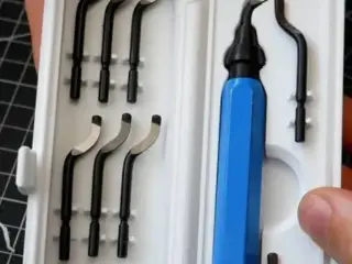 Deburring tool case