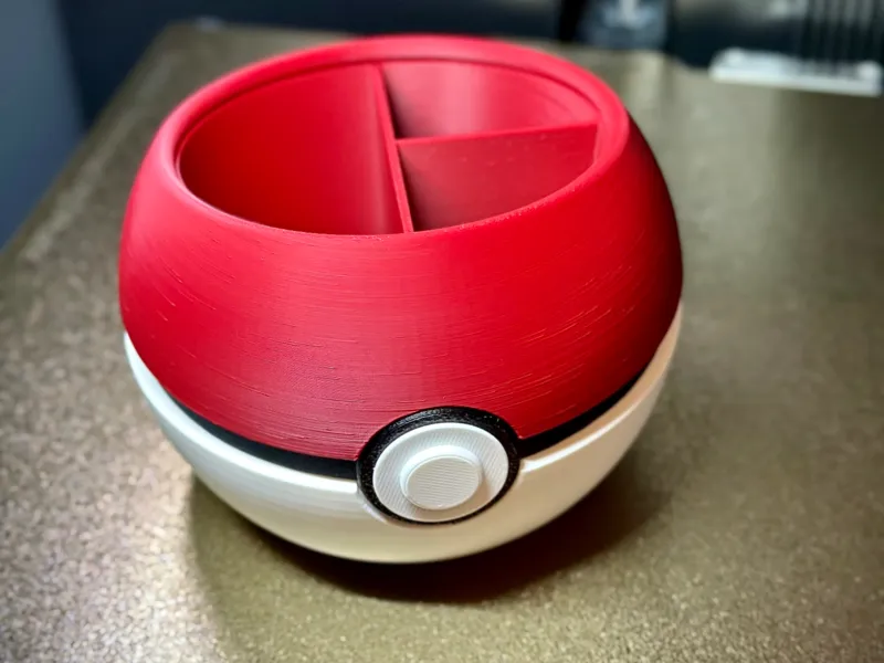 porte-crayons pokéball