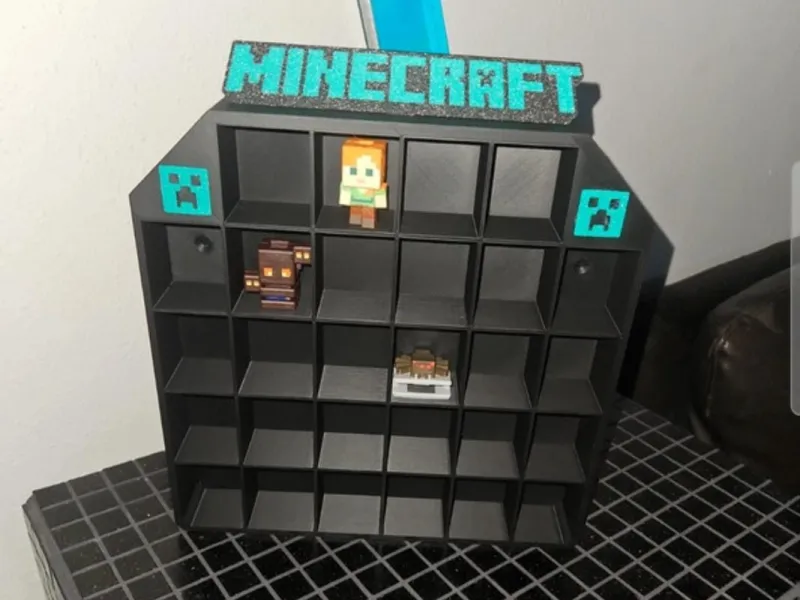 Von Minecraft inspirierter Kinder Joy Halter