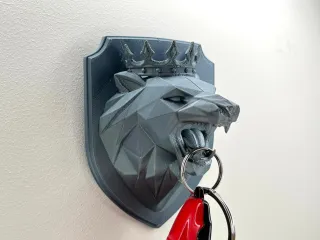 King Lion with Crown keychain ornament