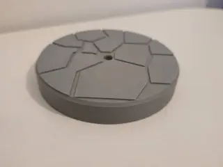 Model base plate Cracked stone.