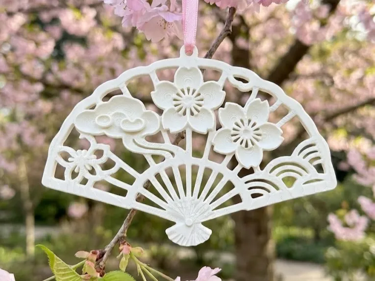 Colgante de flores de cerezo