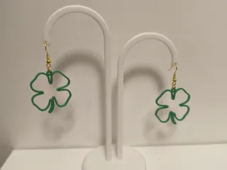 Boucle d'oreille trefle