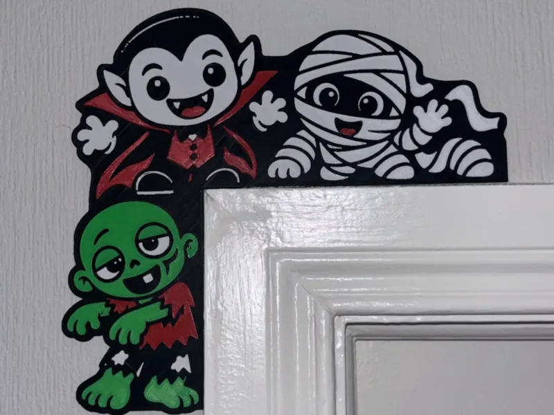Decoração de Enfeite de Porta com Personagem Fofo de Halloween