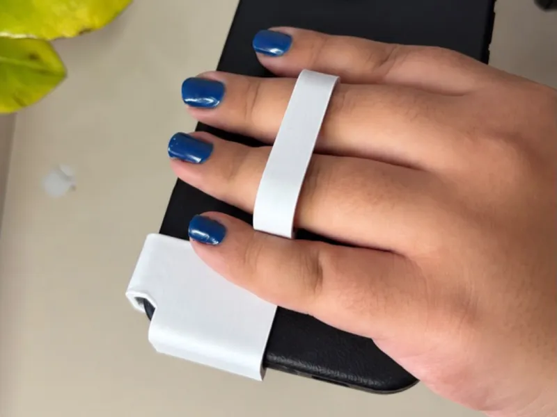 Soporte de mano para celular – Derecha e izquierda