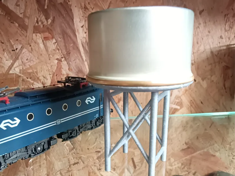 Water Tower h0 scale