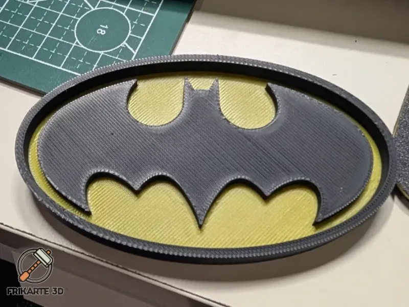 شعار باتمان 🦇