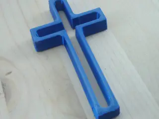 Cross Modern Design