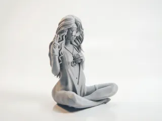 Cool Girl Figurine Female Figure 3D Printable