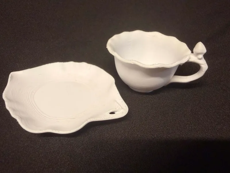 Lily Petal Teacup and Plate