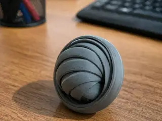 Chimera fidget