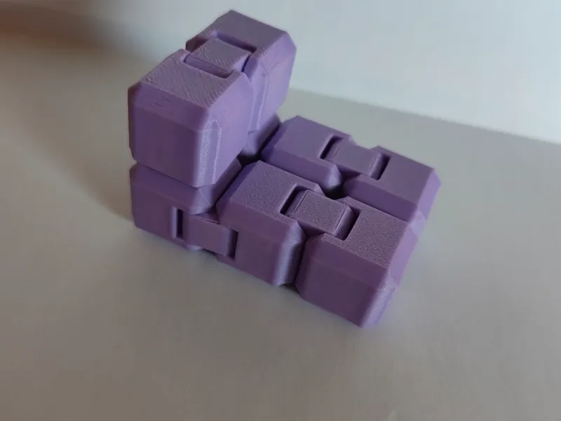 infinite_cube