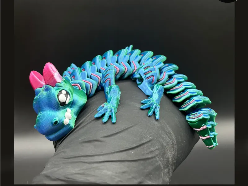 Grumpy Baby Dragon 🐉 - Multicolor - Articulated