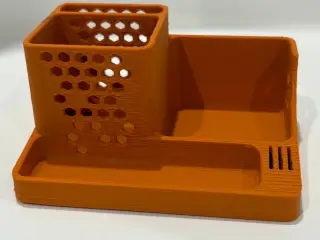 Desk organiser 