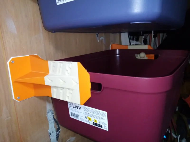 Soporte de pared con cierre de clip para caja de almacenamiento