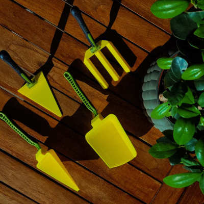 Razor Garden Tools