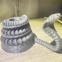 Articulated Cobra + Pencil Holder-2