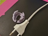 Plug Retainer for Socket-1