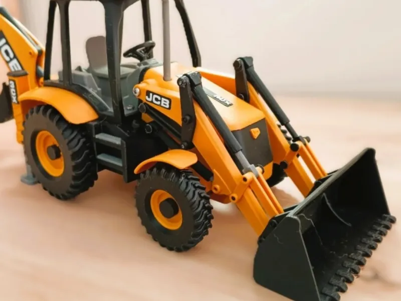 Экскаватор-погрузчик JCB 3CX часть 1