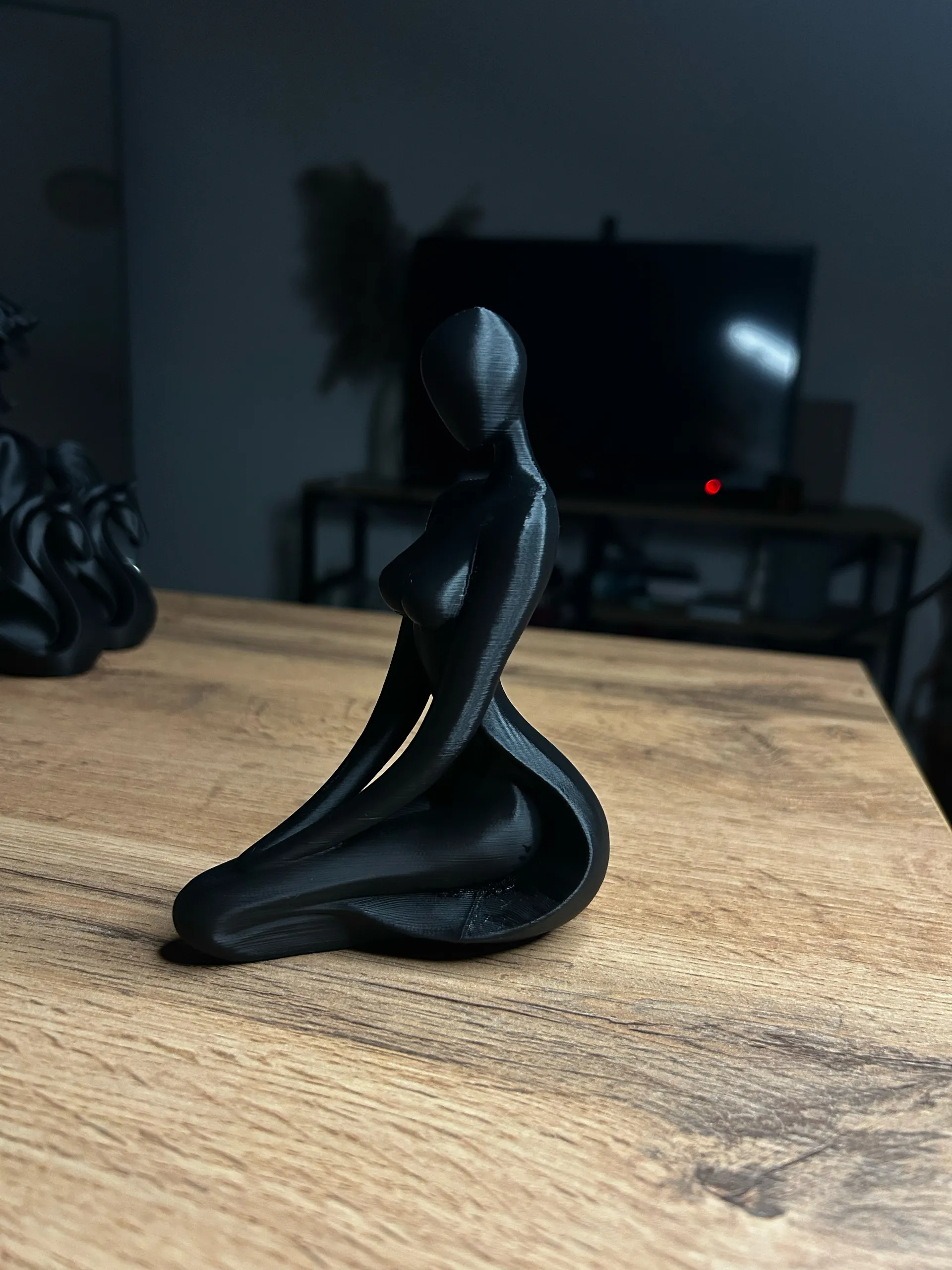 Modern Woman Sculpture-1
