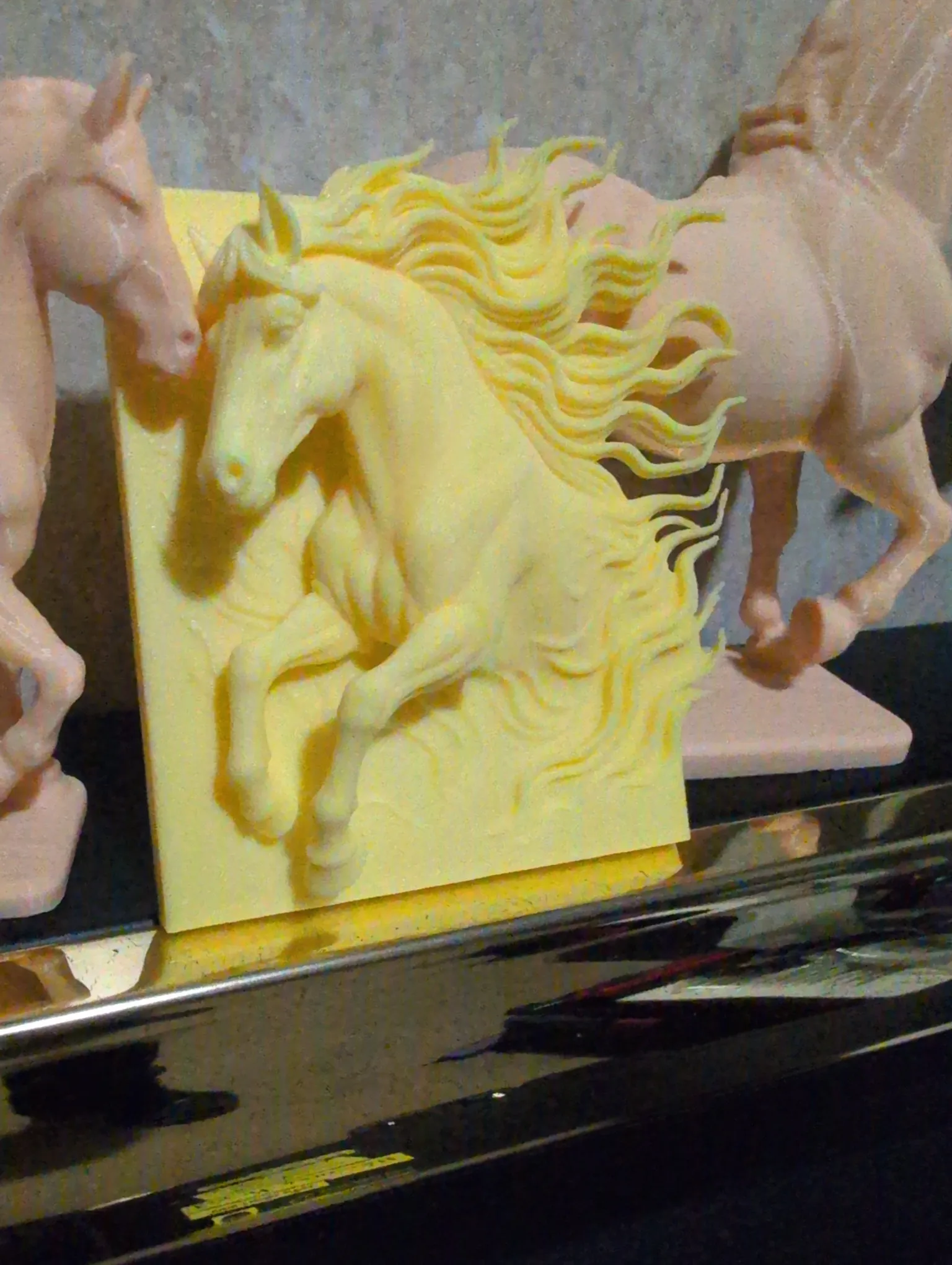 Elegant Horse Wall-0